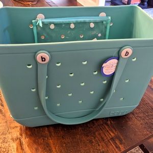 NWT Large Turquoise Bogg Bag